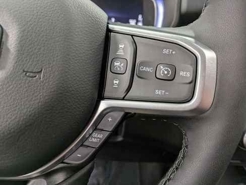 Used 2025 RAM 1500 Big Horn image 18