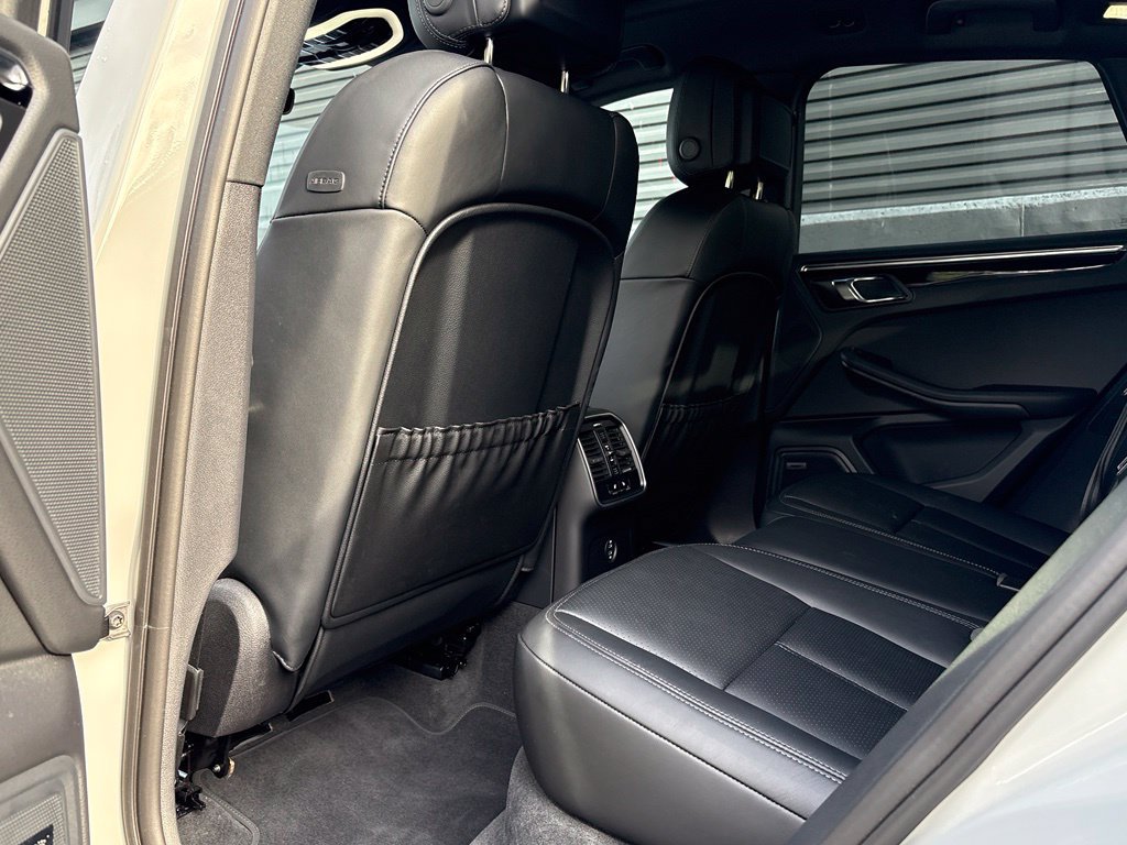Certified 2026 Porsche Macan S AWD/4WD image 21