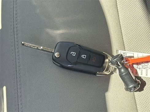 Used 2022 Ford Ranger XLT image 36