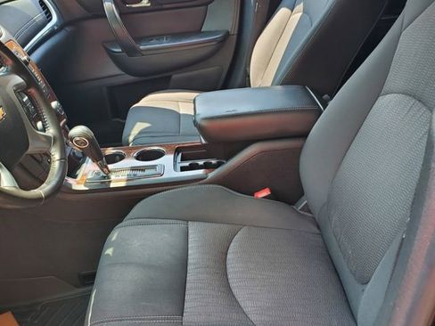 Used 2014 Chevrolet Traverse LT w/ All-Star Edition image 18