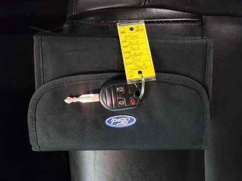 Used 2015 Ford Explorer XLT w/ Equipment Group 202A image 30