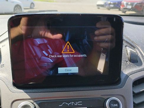 Used 2022 Ford Transit Connect XLT FWD image 39