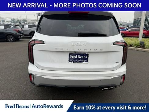 Used 2024 Kia Telluride SX w/ Towing Package AWD/4WD image 6