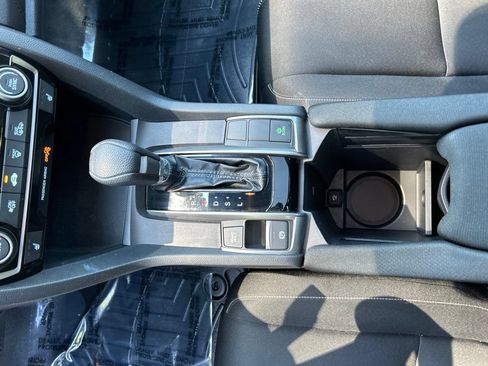 Used 2019 Honda Civic EX image 16