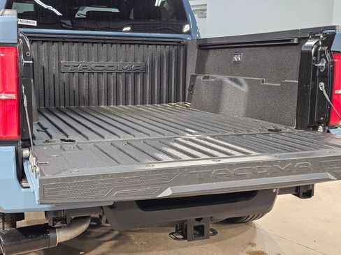 New 2026 Toyota Tacoma SR5 AWD/4WD image 21