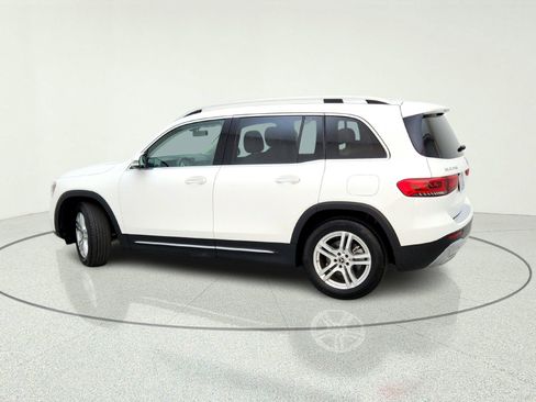 Certified 2022 Mercedes-Benz GLB 250 4MATIC w/ Premium Package Lite image 13