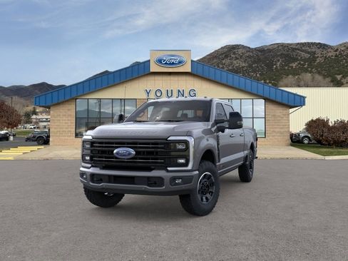 New 2026 Ford F350 Platinum w/ Tremor Off-Road Package AWD/4WD image 2