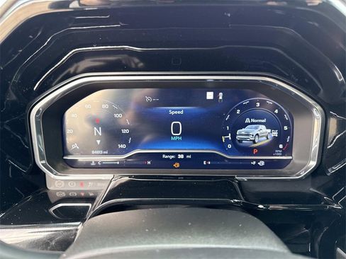 Used 2023 Chevrolet Silverado 1500 LTZ w/ LTZ Premium Package image 13