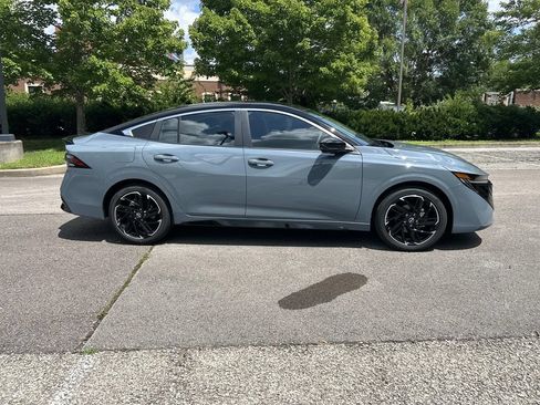 New 2026 Nissan Sentra SR w/ SR All Weather Package FWD image 8
