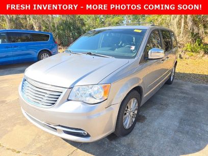 Used 2015 Chrysler Town & Country Limited