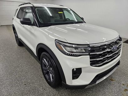 New 2026 Ford Explorer Active w/ Active Comfort Package