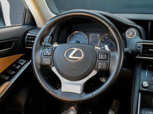 Used 2018 Lexus IS 300 AWD w/ Premium Package image 22