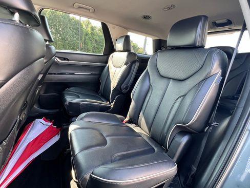 Used 2023 Hyundai Palisade SEL FWD image 22