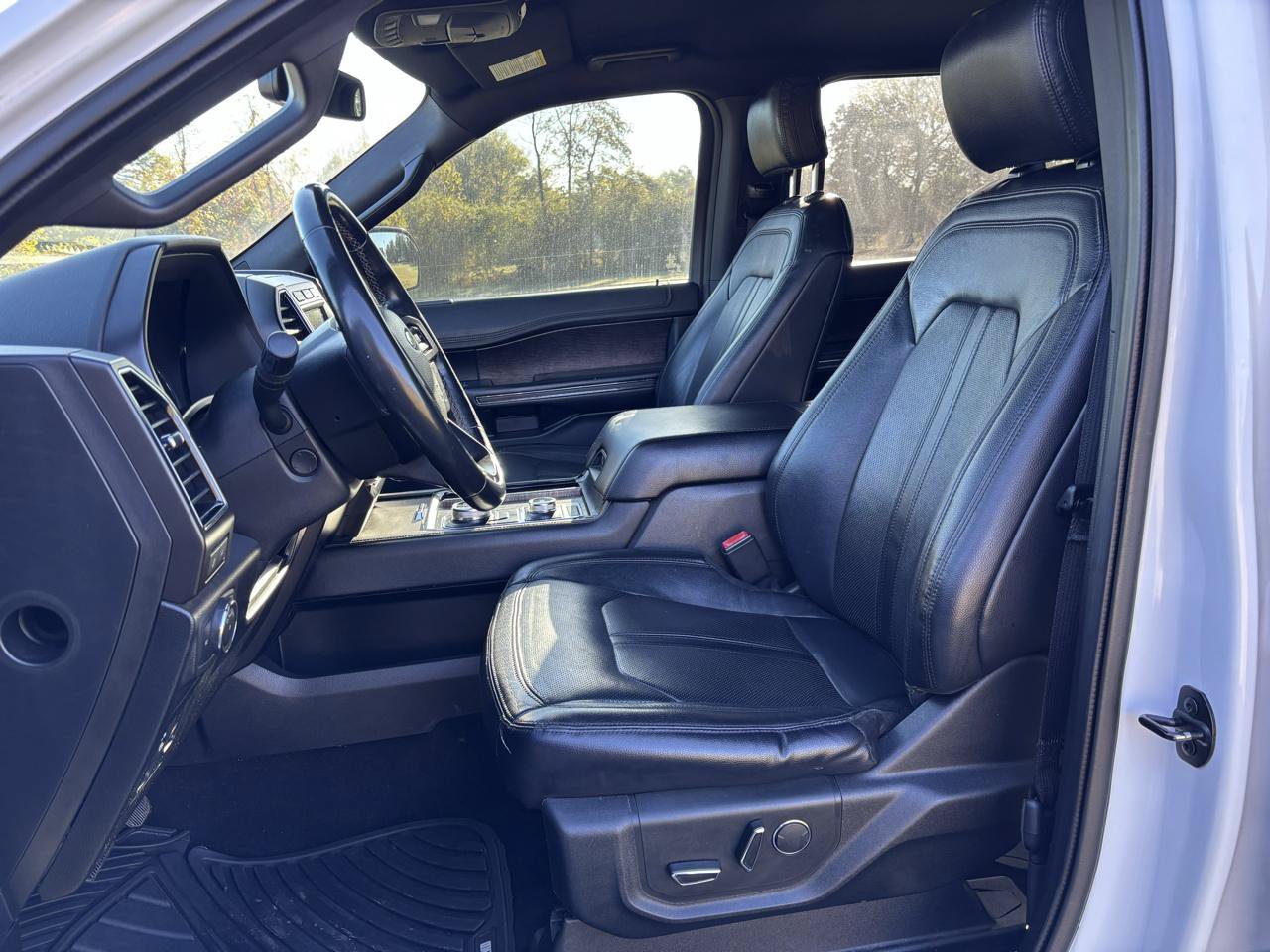 Used 2019 Ford Expedition Max Limited AWD/4WD image 7