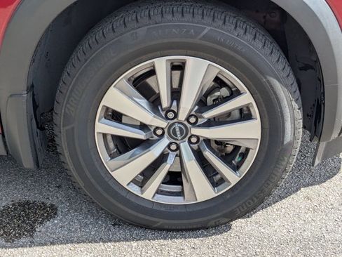 Used 2023 Nissan Pathfinder SL image 19