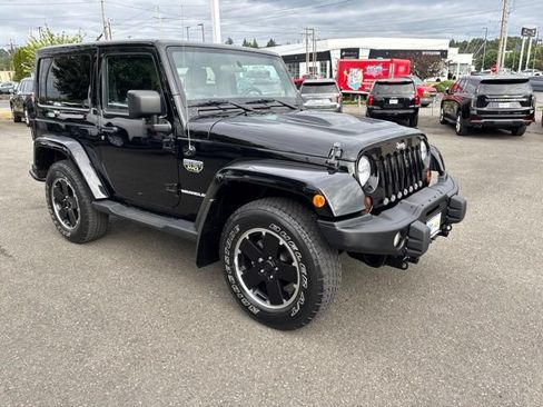Used 2012 Jeep Wrangler Rubicon w/ Trailer Tow Group AWD/4WD image 7