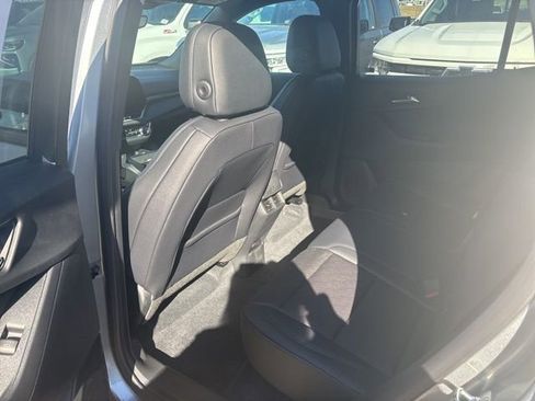 New 2026 Chevrolet Equinox LT image 7