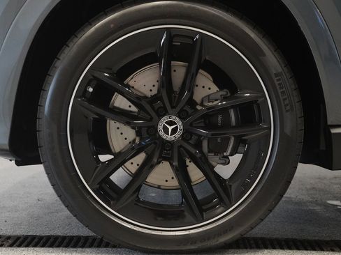 New 2026 Mercedes-Benz GLE 580 4MATIC image 11