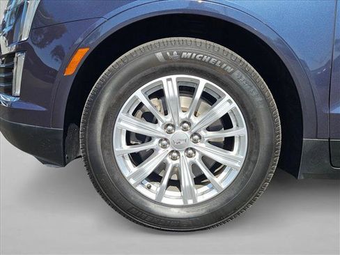 Used 2018 Cadillac XT5 FWD w/ LPO, Wheel Lock Package image 30