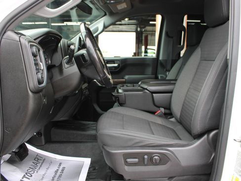 Used 2021 Chevrolet Silverado 1500 LT w/ Safety Package II AWD/4WD image 16