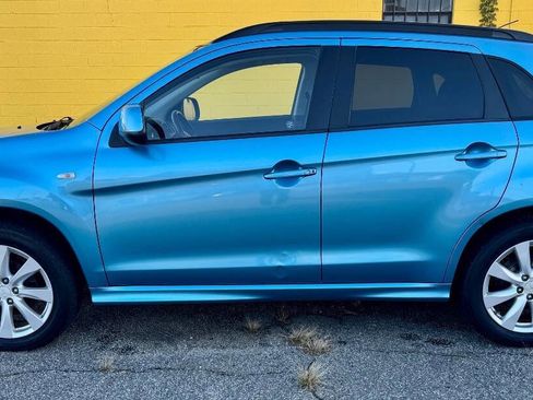 Used 2012 Mitsubishi Outlander Sport SE image 4