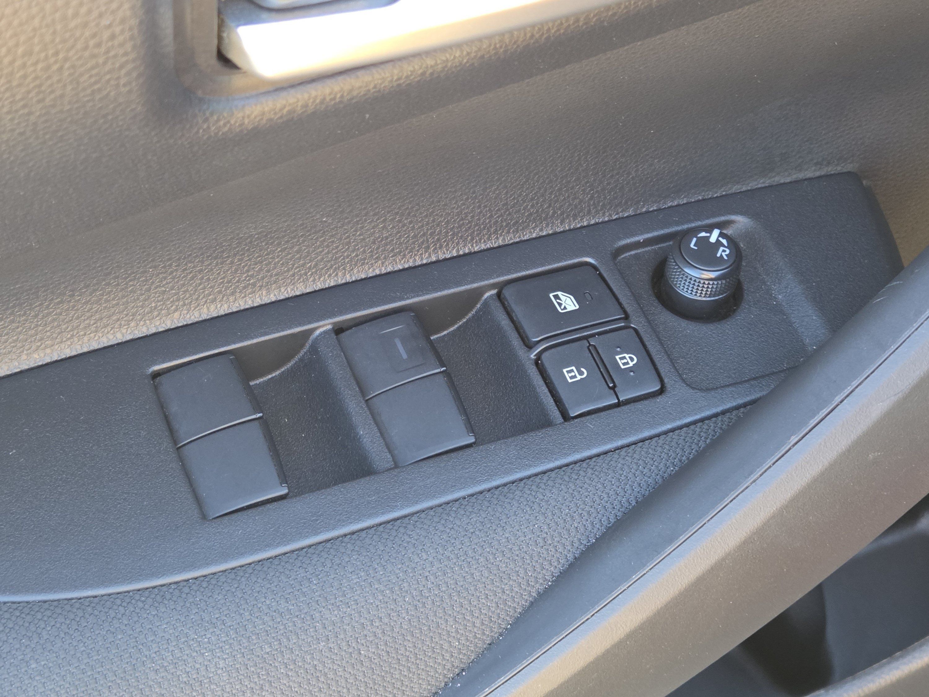 Certified 2026 Toyota Corolla SE AWD/4WD image 30