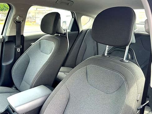 Used 2025 Kia K4 FWD image 14