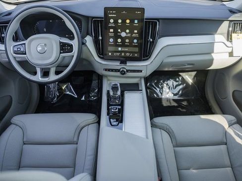 New 2026 Volvo XC60 B5 Ultra w/ Protection Package Premier image 20