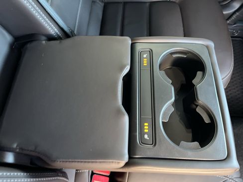 Certified 2025 MAZDA CX-5 Signature image 31