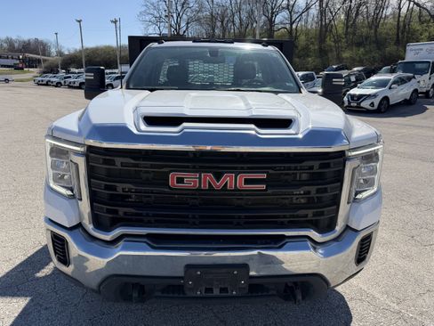 Used 2022 GMC Sierra 3500 Pro w/ Fleet Convenience Package image 2