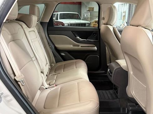 Used 2023 Lincoln Corsair Reserve w/ Equipment Group 201A image 22