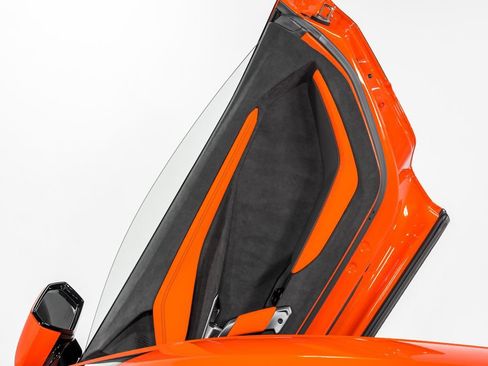 Used 2024 Lamborghini Revuelto AWD/4WD image 37