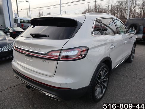 Used 2020 Lincoln Nautilus Reserve w/ Equipment Group 202A image 4