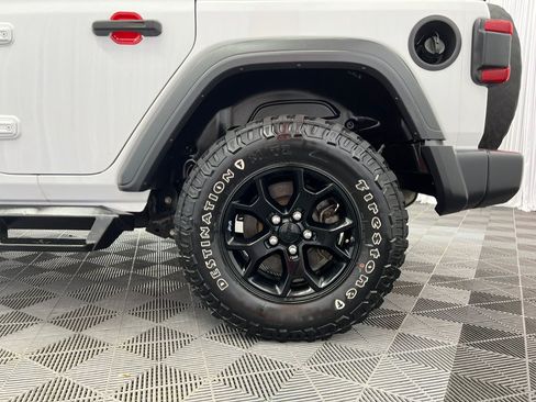 Used 2020 Jeep Wrangler Unlimited Sport AWD/4WD image 35