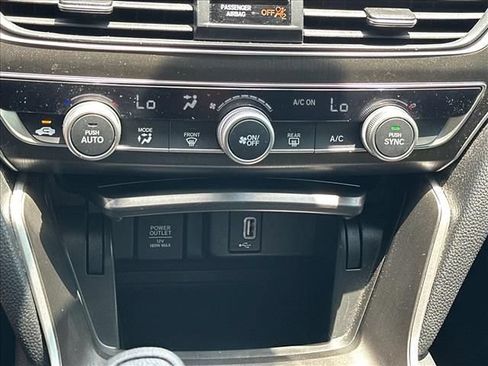 Used 2019 Honda Accord LX image 27