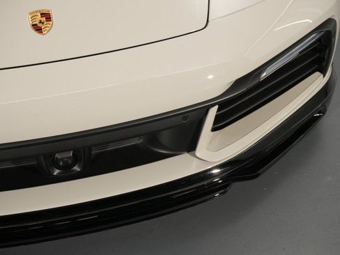 Used 2020 Porsche 911 Carrera 4S AWD/4WD image 15