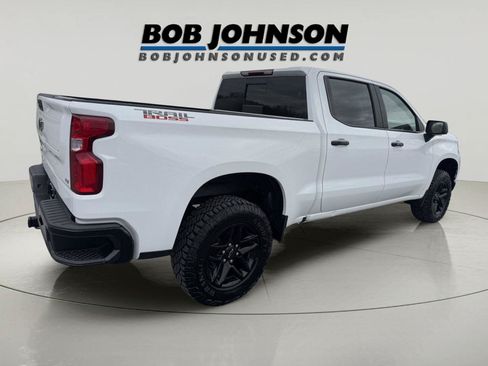 Used 2022 Chevrolet Silverado 1500 LT Trail Boss w/ Convenience Package II AWD/4WD image 5