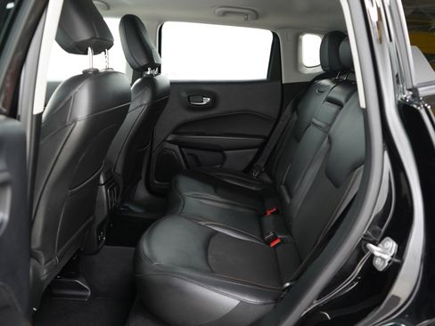 Used 2019 Jeep Compass Latitude w/ Popular Equipment Group image 15