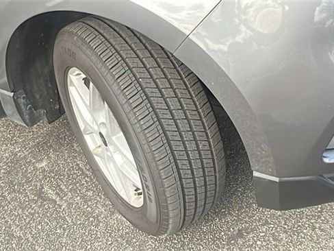 Certified 2024 Ford Edge SEL image 10