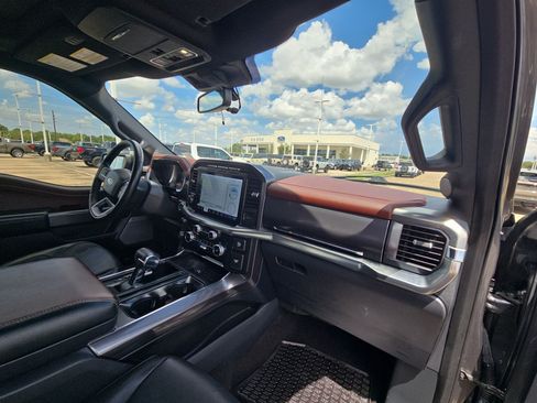 Used 2023 Ford F150 Lariat w/ Max Trailer Tow Package AWD/4WD image 34