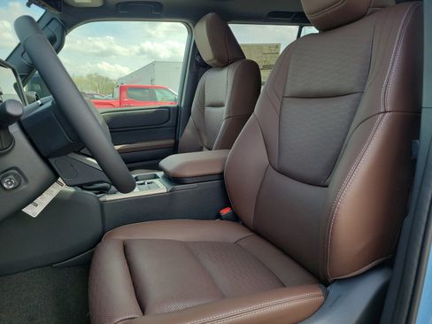 New 2026 Toyota Land Cruiser w/ Premium Package AWD/4WD image 21