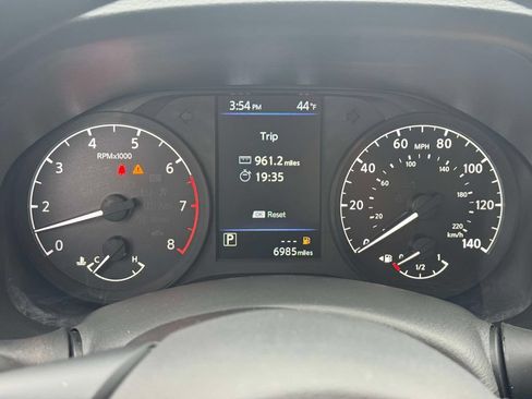 Used 2025 Nissan Altima 2.5 S FWD image 23