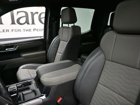 Used 2024 Chevrolet Silverado 1500 ZR2 w/ Technology Package image 16