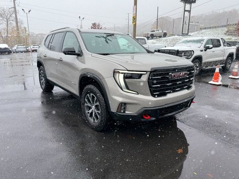 New 2026 GMC Acadia AT4 image 7