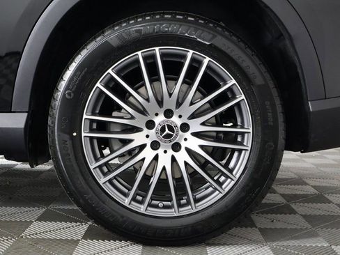 New 2026 Mercedes-Benz GLC 300 GLC 300 image 10