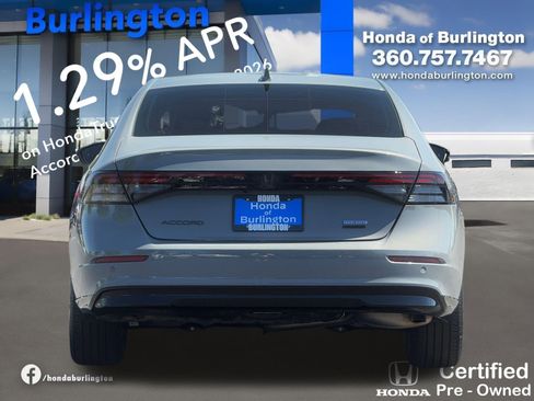 Used 2025 Honda Accord Touring image 6