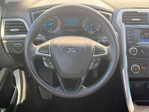 Used 2017 Ford Fusion S FWD image 16