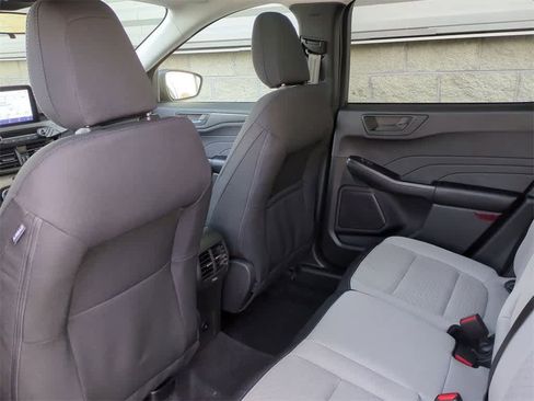 Used 2025 Ford Escape Active w/ Cold Weather Package image 18