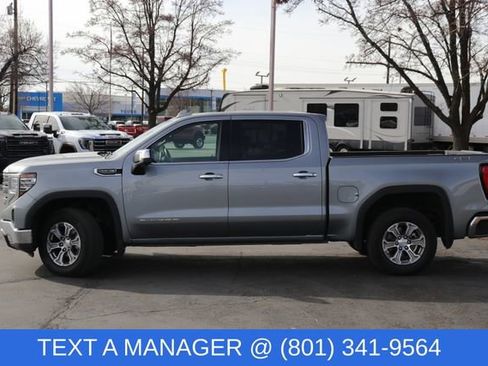 Used 2025 GMC Sierra 1500 SLT image 3
