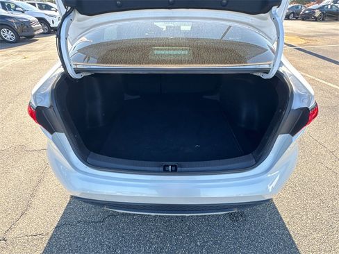 Certified 2022 Toyota Corolla SE image 18